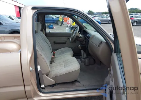 1999 Toyota Tacoma z USA, uszkodzony, nr VIN 4TANL42N3XZ487662